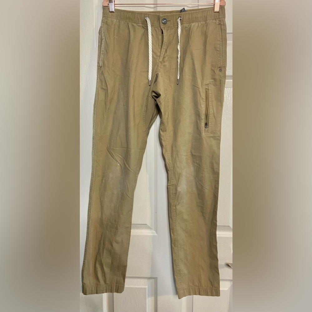 Vuori Women's Ripstop Pants Natural Tan Size L. Small Hole In Knee
